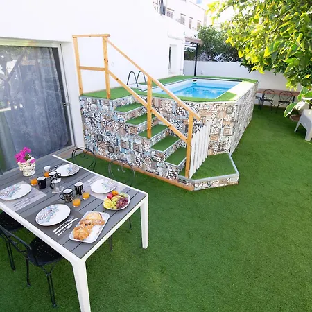 Loria Villa *